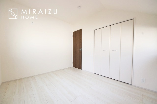 【子供部屋】 | 建物完成につき、実際のお部屋をごゆっくりご見学いただけます。お休みの日にご家族で見学はいかがでしょう。