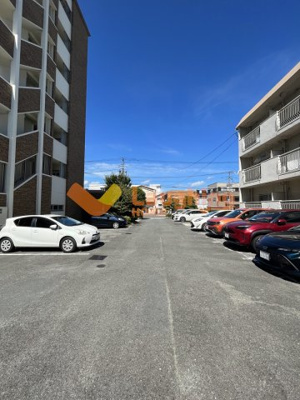 【駐車場】 | グランシャリオ