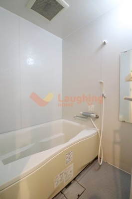 【浴室】 | グランシャリオ | 落ち着いた空間のお風呂です