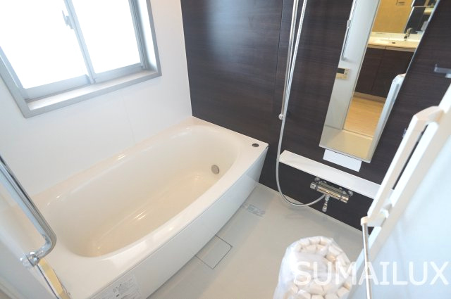 レクシア熊本中央エルビエンテの浴室