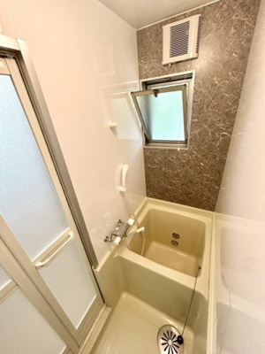 【浴室】 | レジデンス中村A | 日々の疲れを癒すお風呂付です