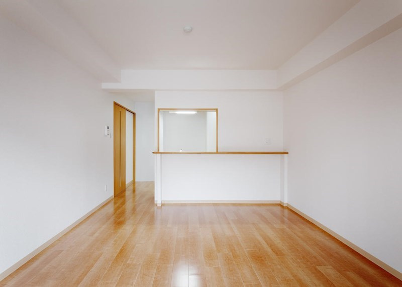 ヒルザコートの居間・リビング