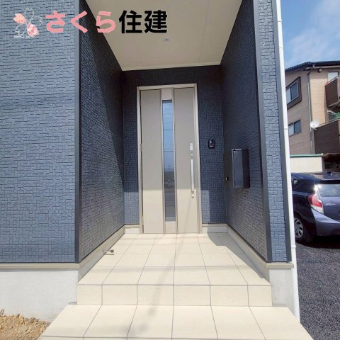 壬生町幸町第5の玄関|玄関はボタンを押すだけのタッチキーで楽々開錠♪