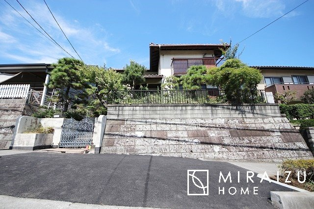 【周辺】 | 現地見学やご案内は、周辺環境と合わせてエリアの特性を存分にお伝えできるような思いでに残るご案内に努めます。
