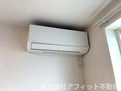 【設備】 | イスタナ若松 | エアコン