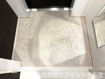 【エントランス】 | イスタナ若松