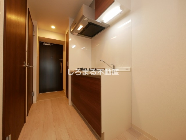 フォーリアライズ弁天町ノビアのキッチン