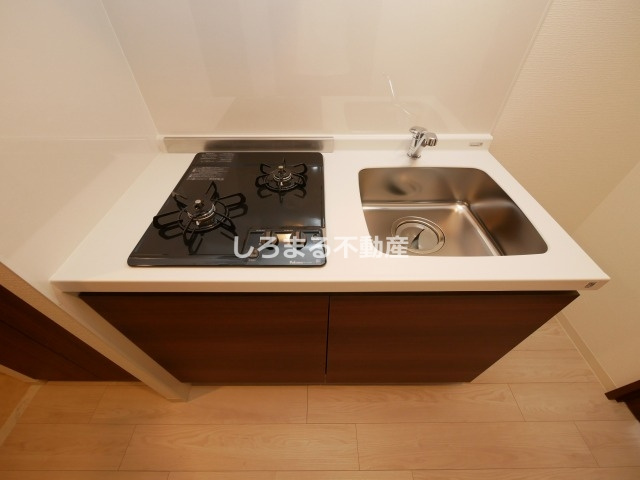 フォーリアライズ弁天町ノビアのキッチン