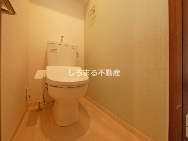 フォーリアライズ弁天町ノビアのトイレ