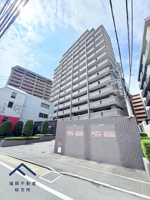 コモダス天神2の外観