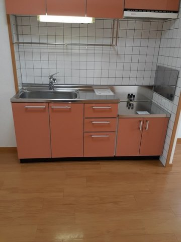 ブリージー　アヴェニューのキッチン