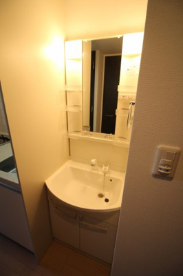 【独立洗面台】 | プレサンス神戸裁判所前デリシア