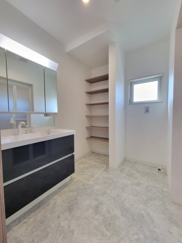 田辺市秋津町Ⅳ・新築戸建の洗面所