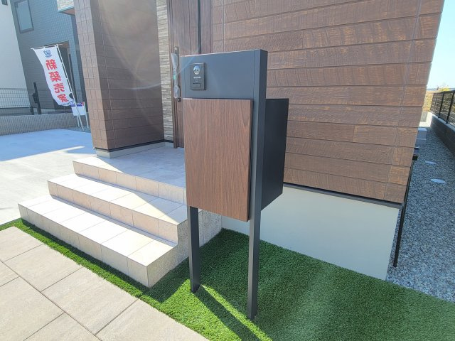 田辺市秋津町Ⅳ・新築戸建の玄関