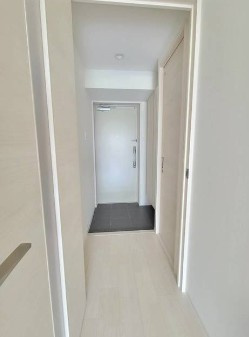 月光呉本町ツインタワーツヴァイ（弐番館）の玄関