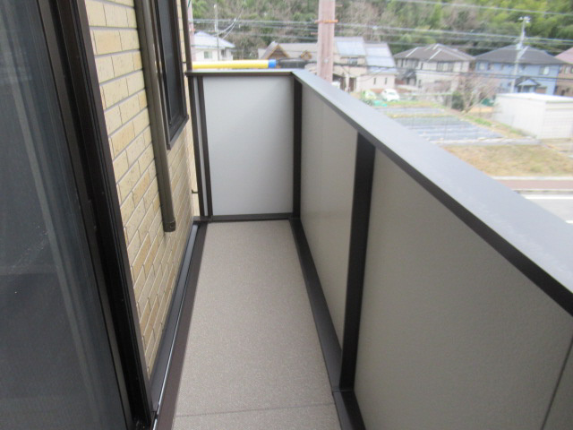 エスポワールひかりが丘　Bのバルコニー