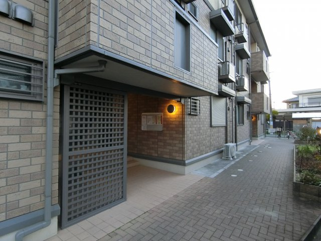 オークス玉瀬Ⅱのエントランス