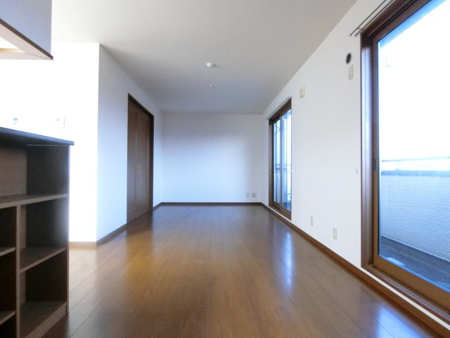 オークス玉瀬Ⅱの居間・リビング