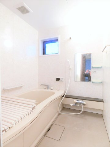 オークス玉瀬Ⅱの浴室