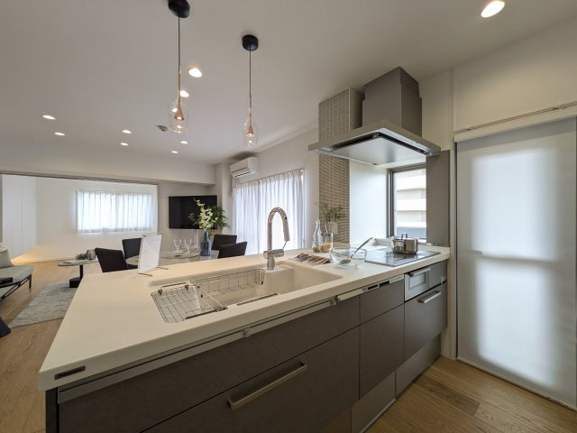 【キッチン】 | 料理をしながらでもご家族との会話を楽しめる対面キッチン