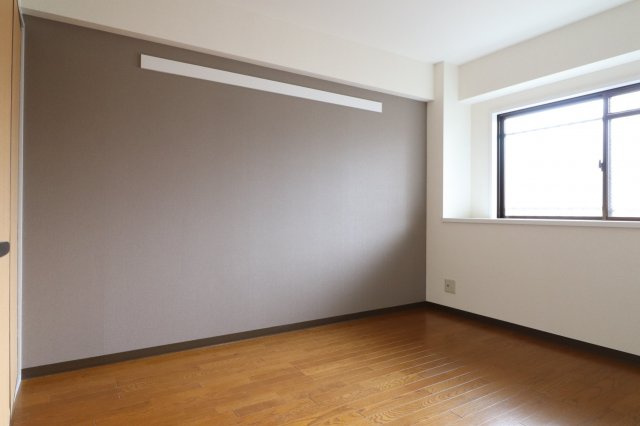 ラミュール北春日丘の寝室