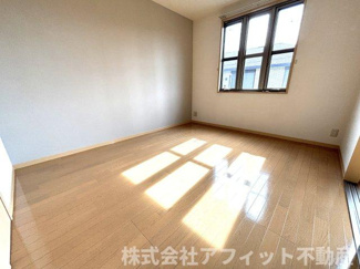 【その他】 | パレド リヴァージュ | 洋室6.4帖