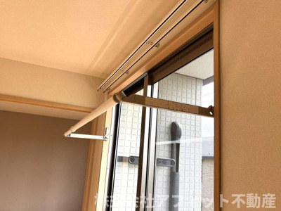 【その他】 | パレド リヴァージュ | 室内物干し