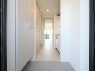 【玄関】 | S-RESIDENCE大阪九条North | 毎日通る玄関はこちらです