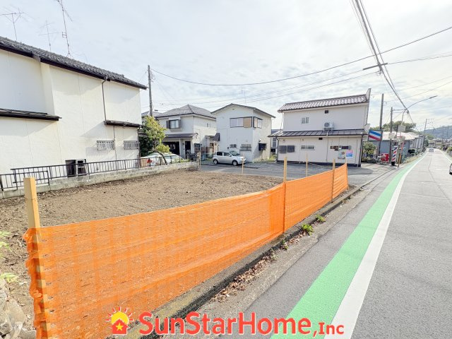 【サンスターホーム】羽村市羽中　建築条件無土地　南西角　更地渡しの外観