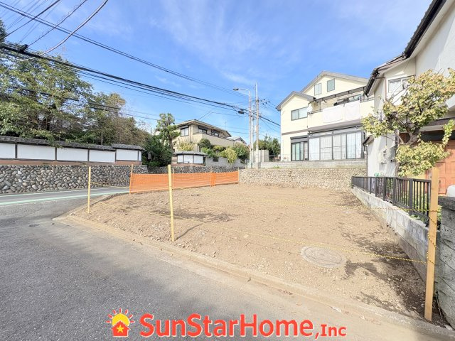 【サンスターホーム】羽村市羽中　建築条件無土地　南西角　更地渡しの外観