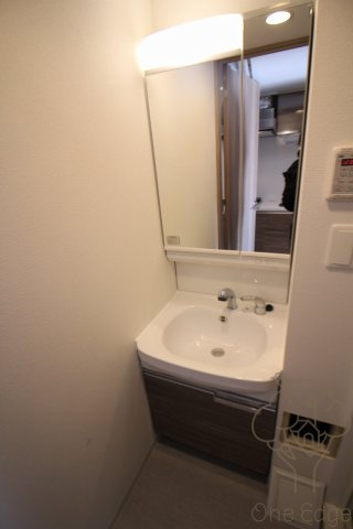 プレサンス新大阪ストリームの洗面所