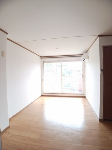 Ｆｌｏｒｅｎｃｅ　１９９７の居間・リビング