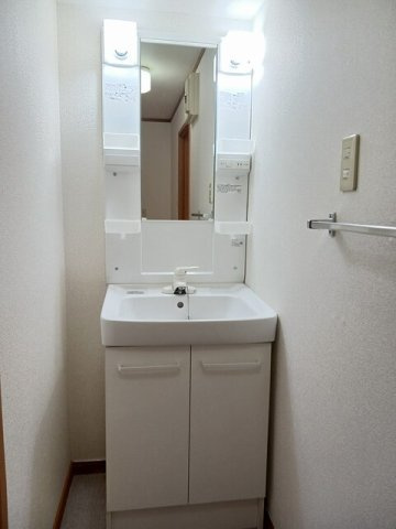 Ｆｌｏｒｅｎｃｅ　１９９７の洗面所