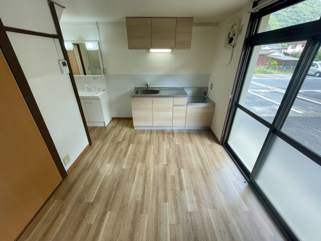 コーポ井原の居間・リビング