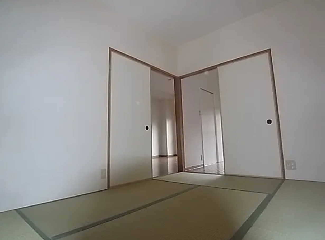 【兵庫】尼崎市　一棟売マンションの和室