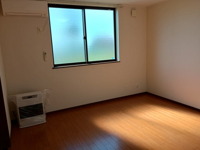 ハッピーロードAの居間・リビング