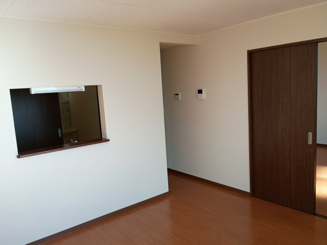 ハッピーロードAのその他