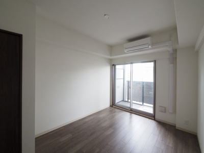 【居間・リビング】 | Alivis都島北通