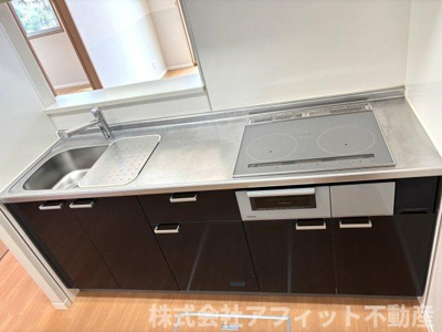 【キッチン】 | シャーメゾン坪生南 | システムキッチン