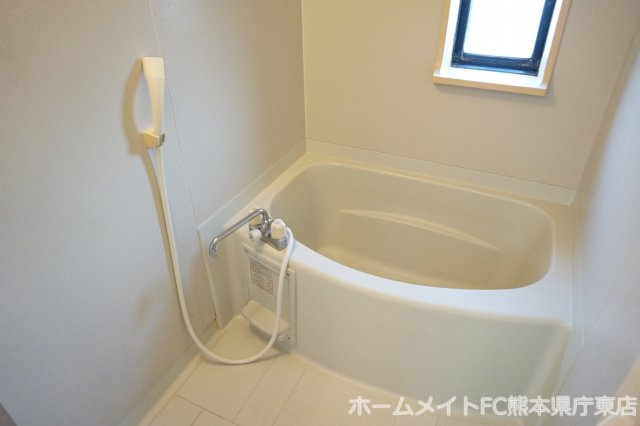 サンビレッジレグルスガーデンC棟の浴室