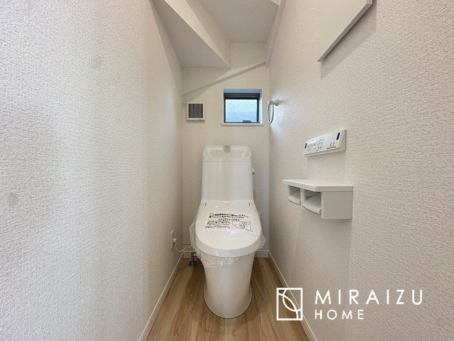 【外観】 | 居心地の良さそうなリラックスできる空間。独立性のある建物ですので、ご自分の時間を大切にしたご家族様にぴったりです！