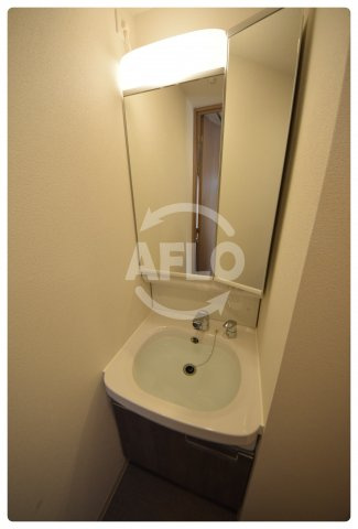 ララプレイス玉造パルクの独立洗面台|ララプレイス玉造パルク　洗面化粧台