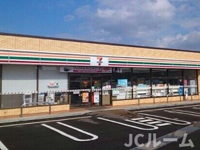 柏崎市北半田１丁目のアパートの周辺|セブンイレブン柏崎四谷3丁目店まで650m