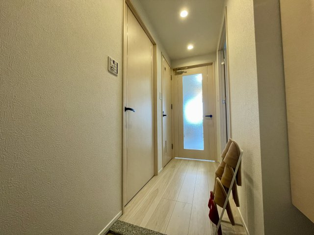 コアマンションルネス九品寺のその他|玄関から各居室は段差をなくしフラットなお部屋になっています。