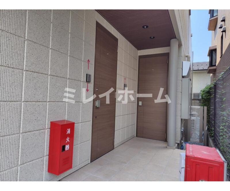 フルール池上のエントランス