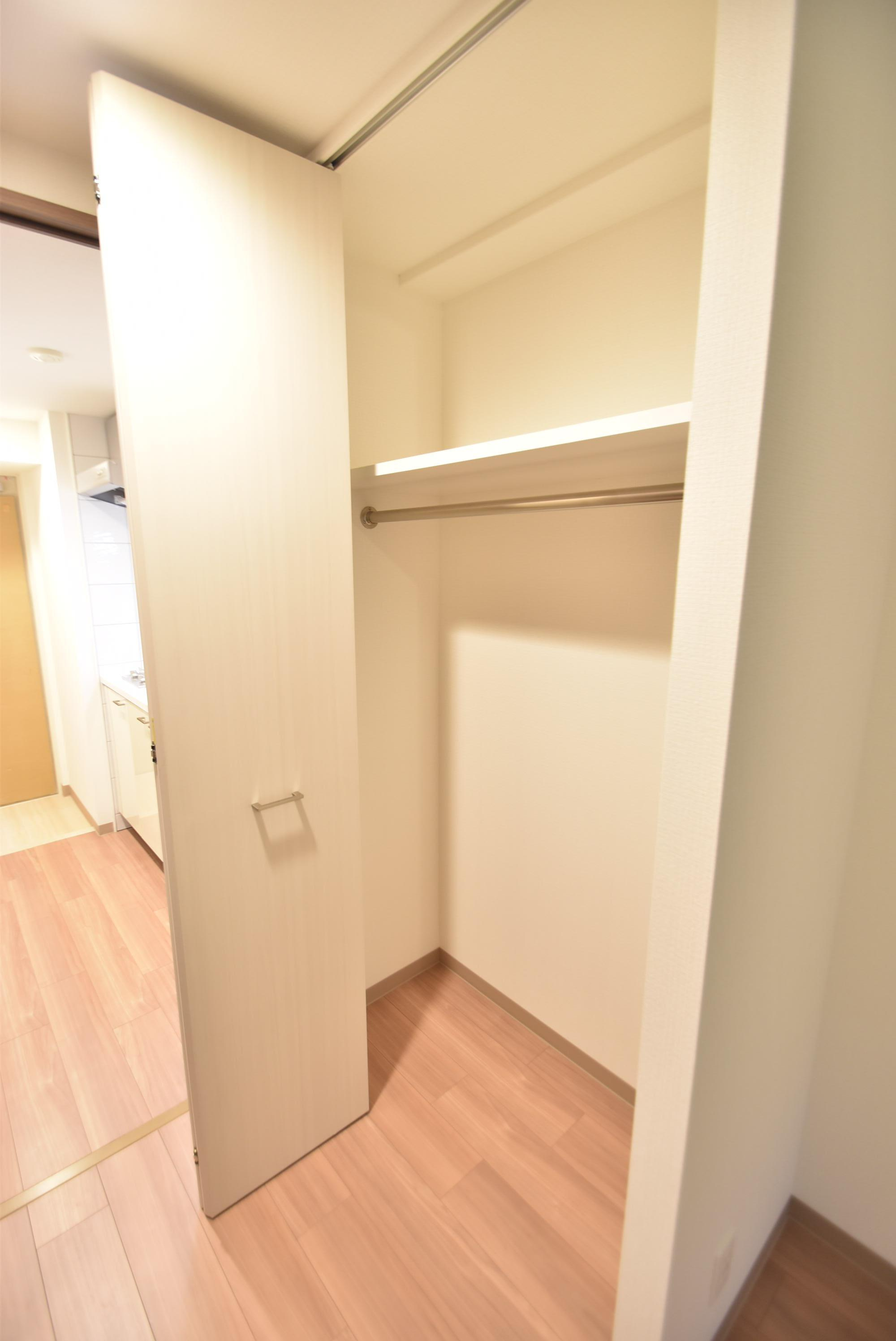 大阪市都島区中野町３丁目の賃貸マンションの収納