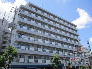 【外観】 | 重厚感のあるマンションです