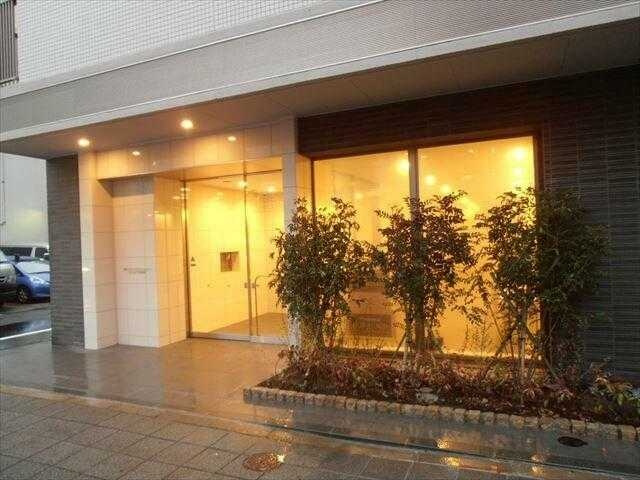 フレンシア浅草橋のエントランス