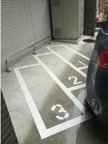 フレンシア浅草橋のその他共用部分|バイク置き場