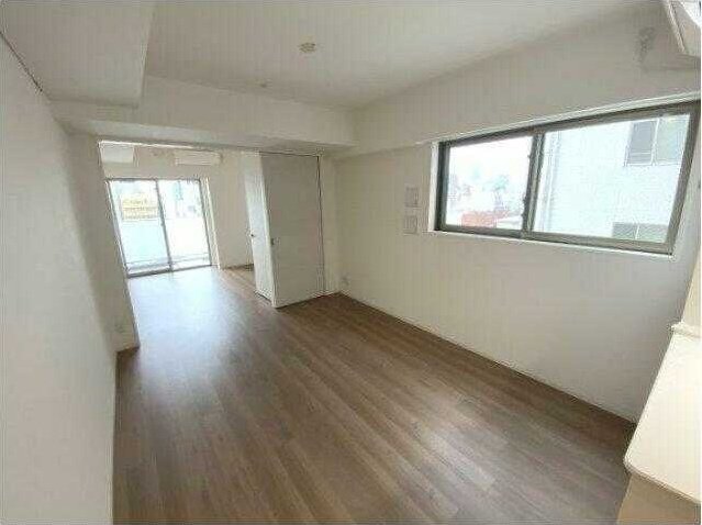 フレンシア浅草橋の居間・リビング